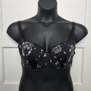 38B TORRID, 360 Cloud Demi Lightly Lined Smooth Bra EUC B63